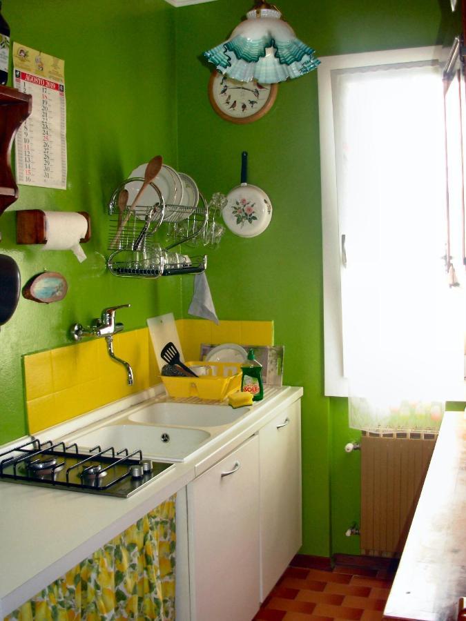Bed & Breakfast Da Marco トスコラーノ・マデルノ エクステリア 写真